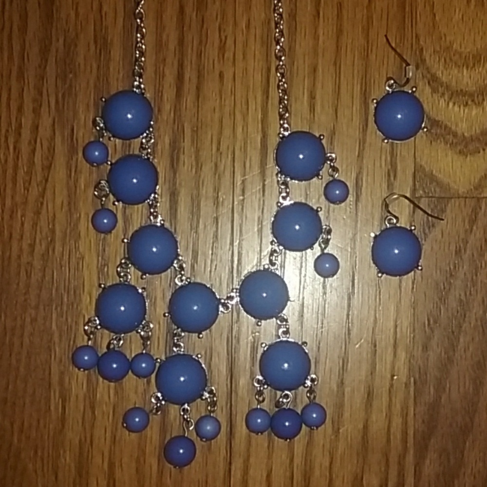 Blue bubble necklace with matching earrings